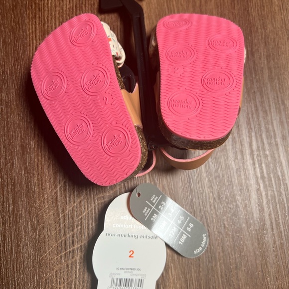 Wonder Nation Baby/Toddler Floral Sandal - Picture 3 of 5